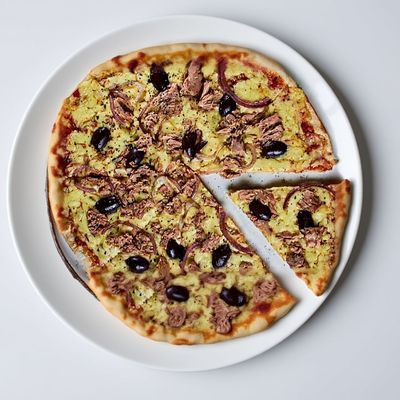 Tuna Pizza