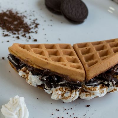 Oreo Cream Waffle