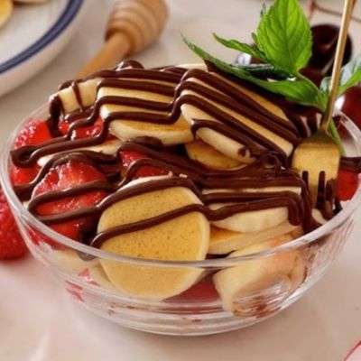 Mini Pancake Strawberry