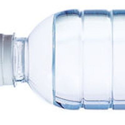 مياه معدنية صغيرة