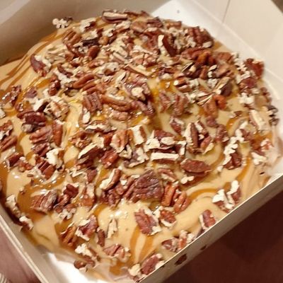 Mega Roll Pecan