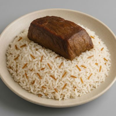 White rice with vermicelli and a piece of meat