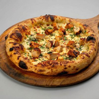 Shish Tawook Pizza