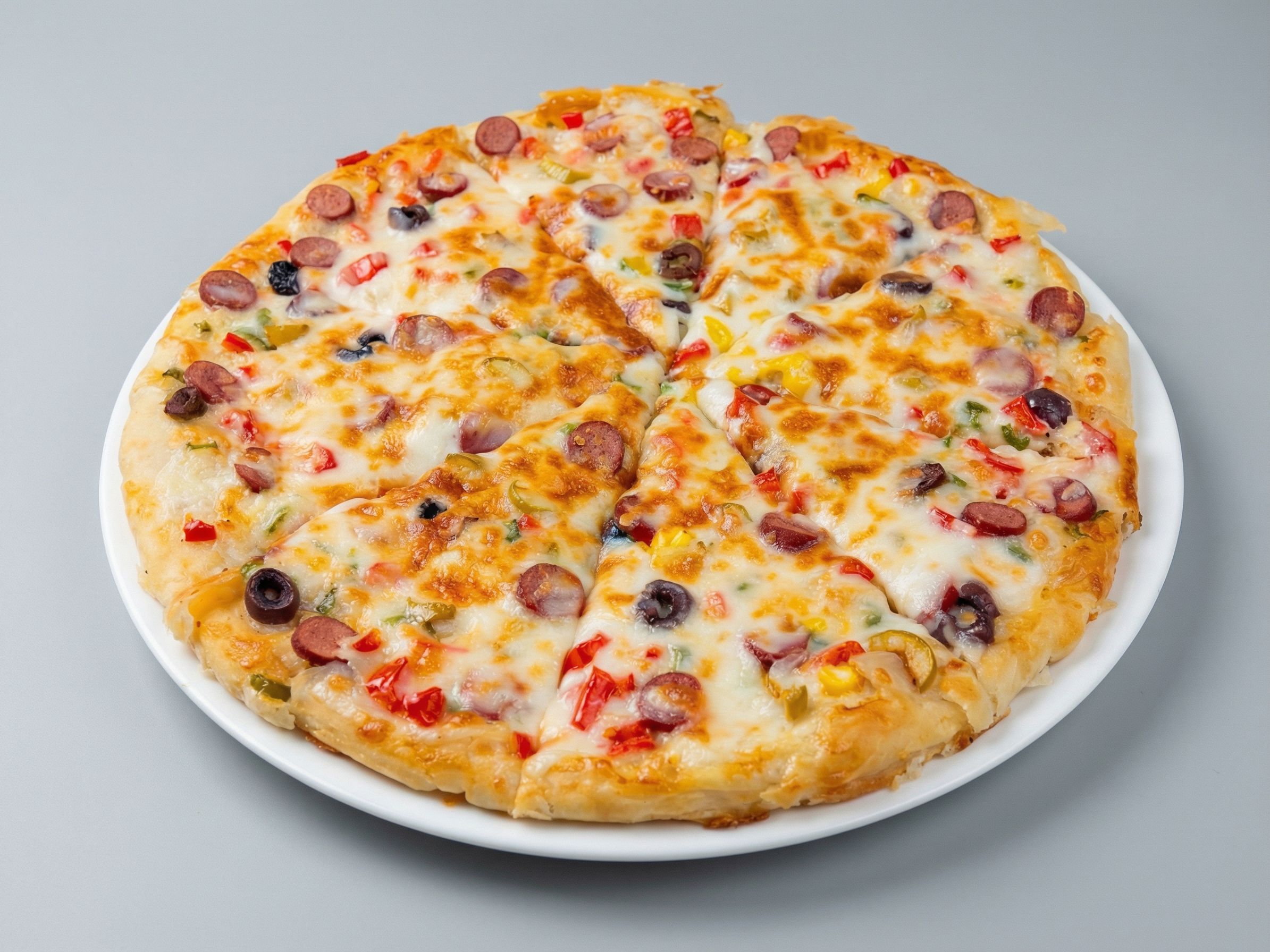 Oriental pizza with sausage