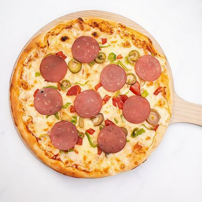 Oriental Salami Pizza