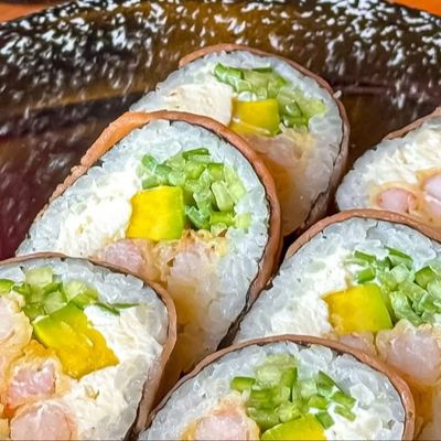 Dynamite Shrimp Tempura Roll - 6 Pieces