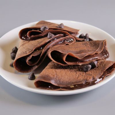 Plain chocolate crepe