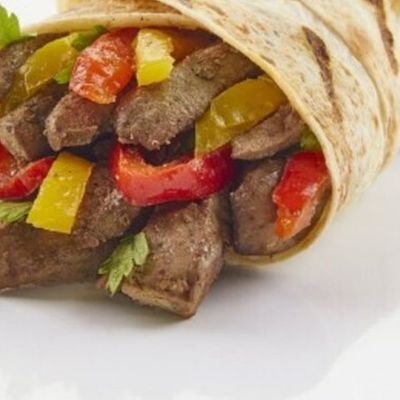 كبدة إسكندراني - خبز سوري