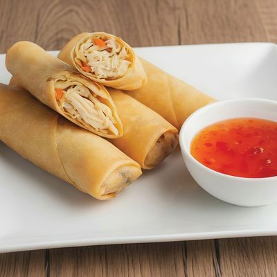 CHICKEN SPRING ROLLS