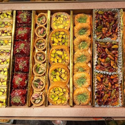 Super Oriental Mixed Sweets Box - 1 Kilo