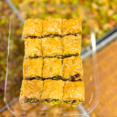 Pistachio Finger Baklava 250 gm