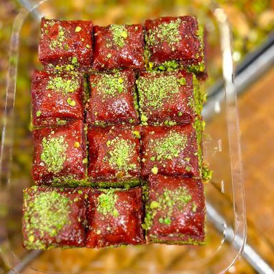Rose Turkish Baklava (250 grams)