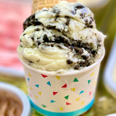 Oreo Vanilla Ice Cream