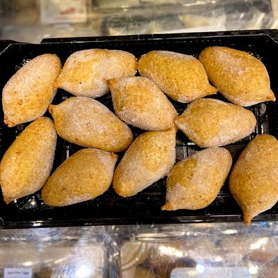 Large Kibbeh With Meat And Pine Nuts, 12 Pieces