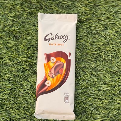 Galaxy Smooth Milk Chocolate with Hazelnut 80g