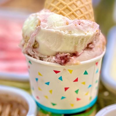 Strawberry Cheesecake Ice Cream
