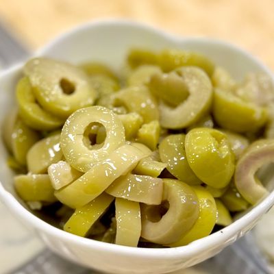 Sliced green olives 250 grams