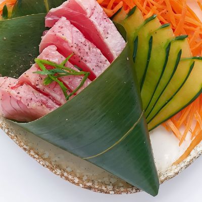 Seared Takaaki Sashimi