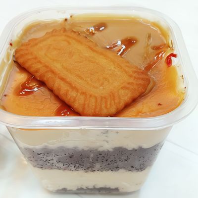 Lotus Cupcake