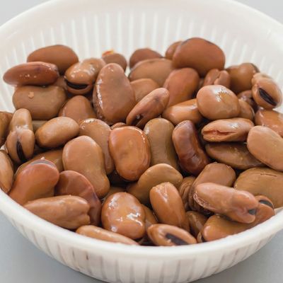 علبة فول بالزبدة