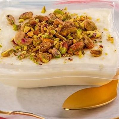Nuts with Rice Pudding