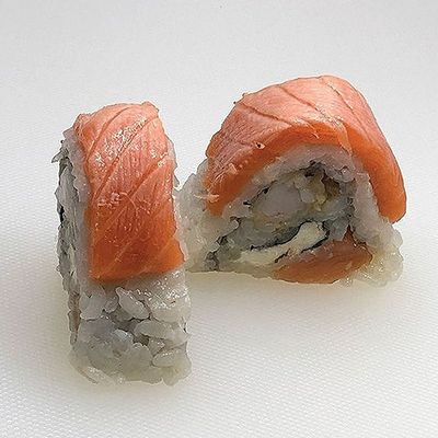 Salmon Bermuda Maki Roll