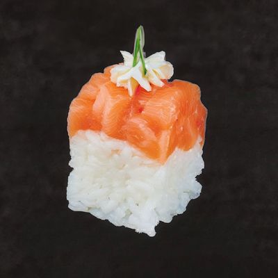 Oshey Spicy Salmon