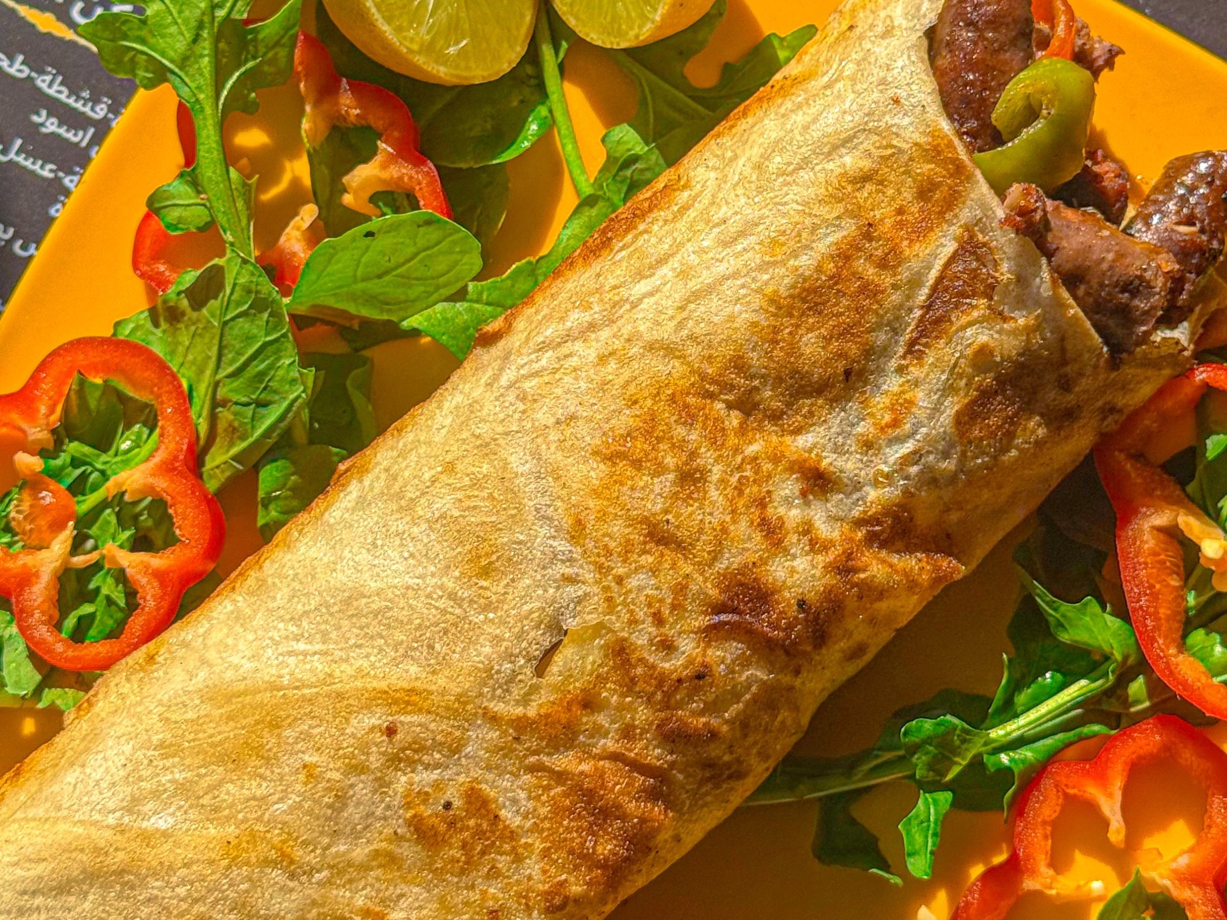 Alexandrian mix sausage Syrian bread