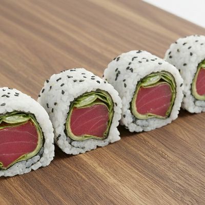 Ura Tikka Maki Roll