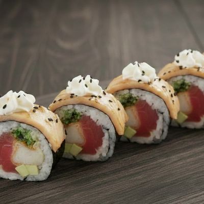 Dynamite Zone Maki Roll