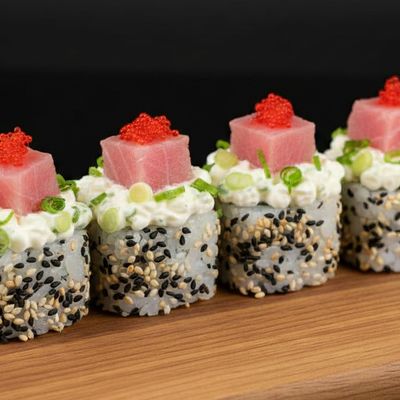 Lennon Tuna