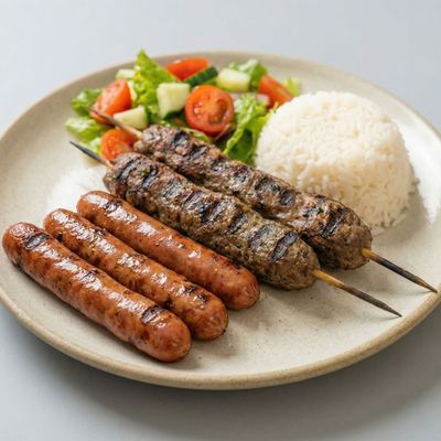 وجبة سجق وكفتة