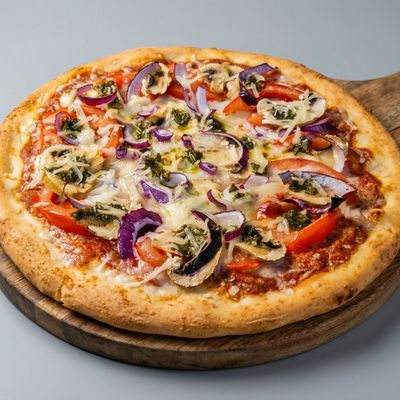 Italian vegetable and mushroom pizza