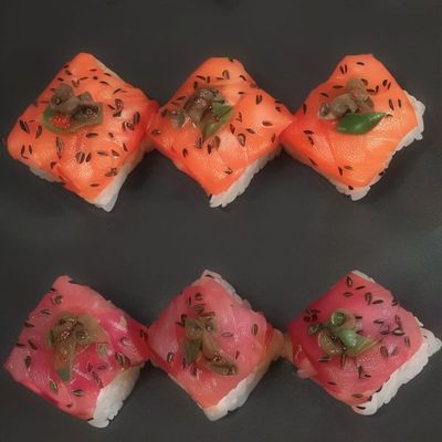 Oshi sushi
