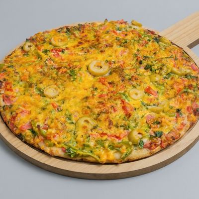 Oriental pizza with Roumy cheese