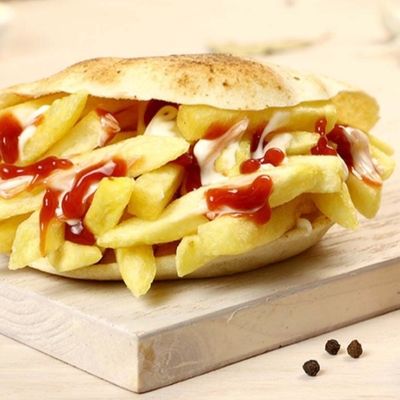 Ketchup Mayonnaise Fingers Sandwich
