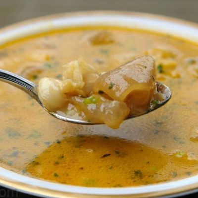 Boneless Knuckles Soup