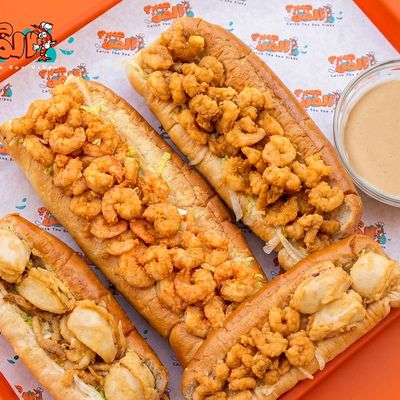 2 Large and 2 Medium Shrimp Petit Pan