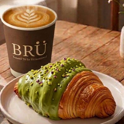 Pistachio Croissant Combo