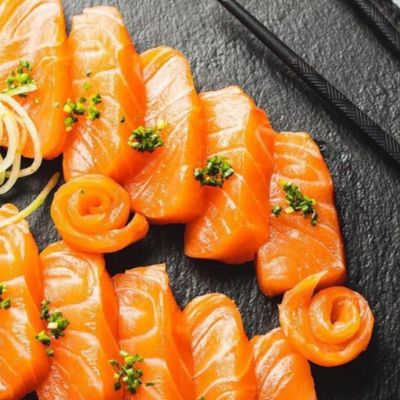 Sashimi Salmon (5 pcs)
