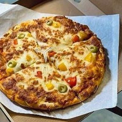 Sausage Hawawshi with Cheese and Vegetables