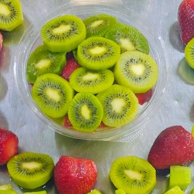 Mixed fruit pieces