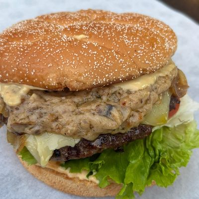 Club Beef Burger.
