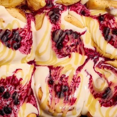 Cinnamon Blueberry Lemon Cinnamon Roll