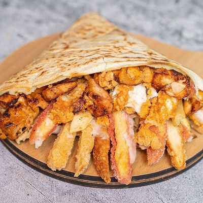 كريب دجاج مشكل