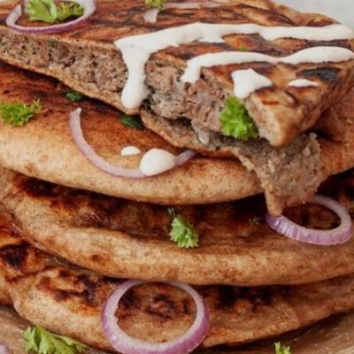رغيف حواوشي موزاريلا