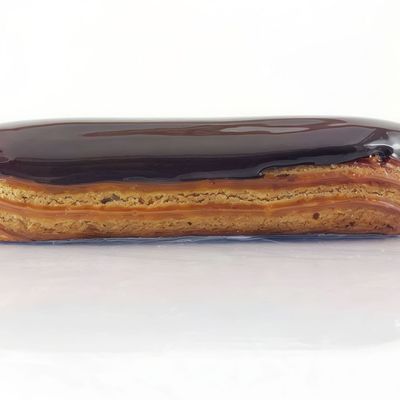 Eclair Piece