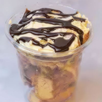 CINNAMON CHOCOLATE CUP