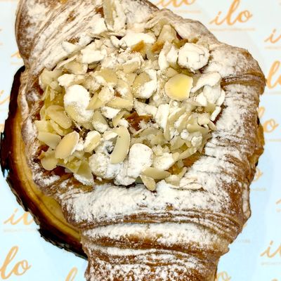 Almond Croissant