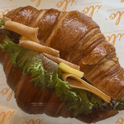 Turkey & Cheese Croissant
